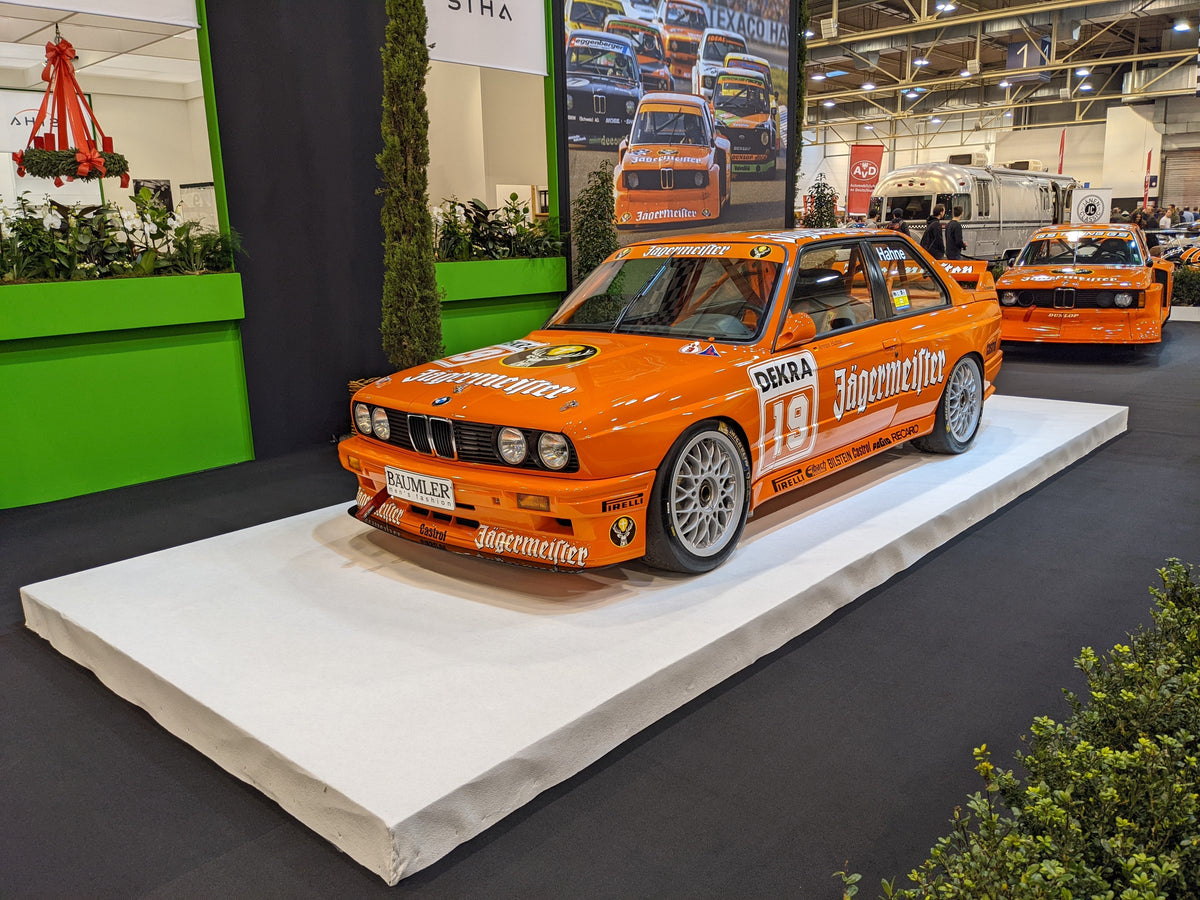 BMW M3 E30 imagen editorial AOC 4