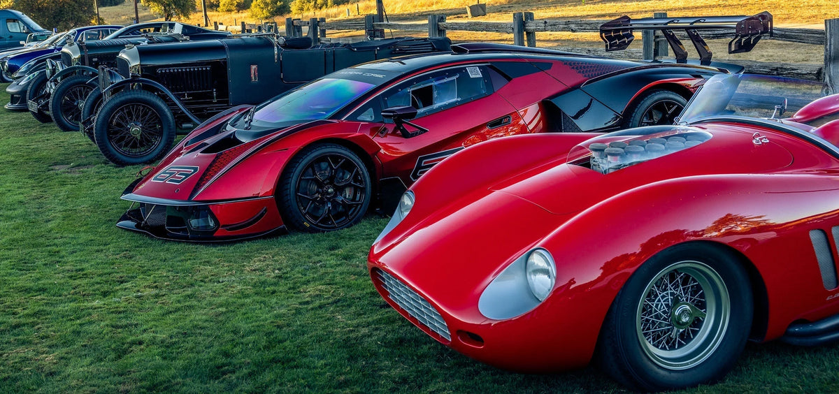 Ambiente de subastas durante Monterey Car Week 2026 en Pebble Beach
