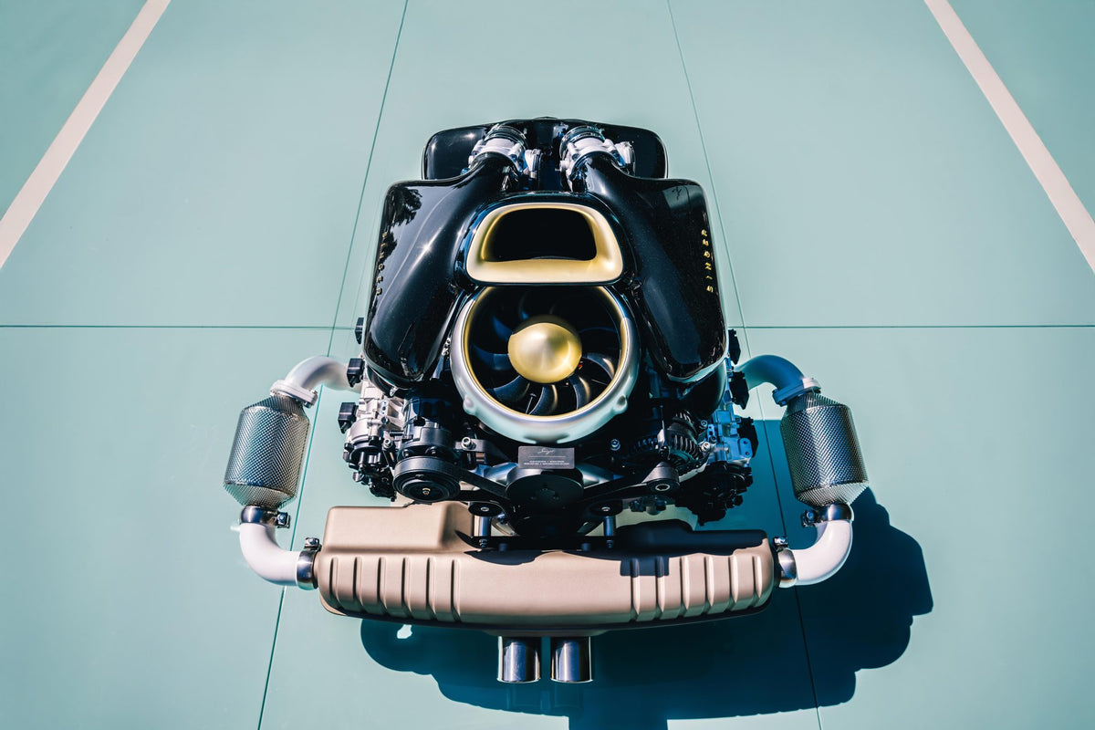 Detalle del motor de un Porsche 911 reimaginado por Singer
